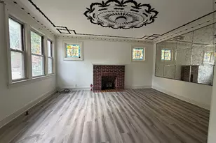 722 E 231st St, Bronx, NY 10466 - Photo 3