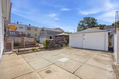 70-20 53rd Road, Maspeth, NY 11378 - Photo 25