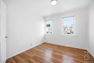 70-20 53rd Rd, Maspeth, NY 11378 - Photo 15