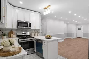 128 E 238th St, Bronx, NY 10470 - Photo 5