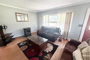 77 Rockland Rd, Roscoe, NY 12776 - Photo 7
