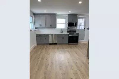 25 Jerome Street #1, Lindenhurst, NY 11757 - Photo 11