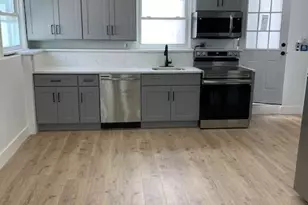 25 Jerome St, Lindenhurst, NY 11757 - Photo 11