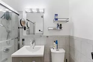 250 N Broadway, Yonkers, NY 10701 - Photo 11