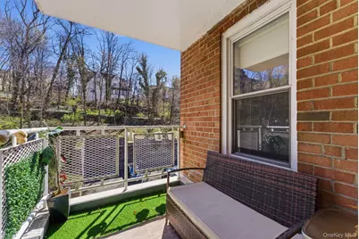 250 N Broadway #5B, Yonkers, NY 10701 - Photo 3