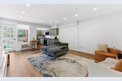 250 N Broadway #5B, Yonkers, NY 10701 - Photo 5