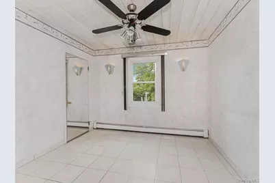 131 Hunts Bridge Road #2, Yonkers, NY 10704 - Photo 5