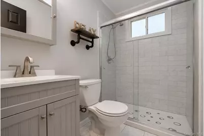 103 Richmond Boulevard #2A, Ronkonkoma, NY 11779 - Photo 17