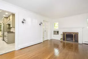 121 Hillcrest Ave, Manhasset, NY 11030 - Photo 5