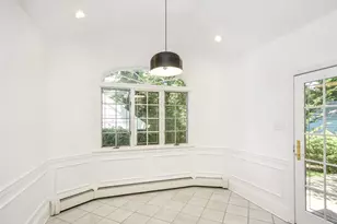 121 Hillcrest Ave, Manhasset, NY 11030 - Photo 17