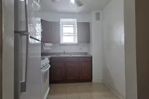 83-36 Beverly Rd, Kew Gardens, NY 11415 - Photo 11