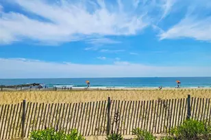 61-06 Beach Front Rd, Arverne, NY 11692 - Photo 19