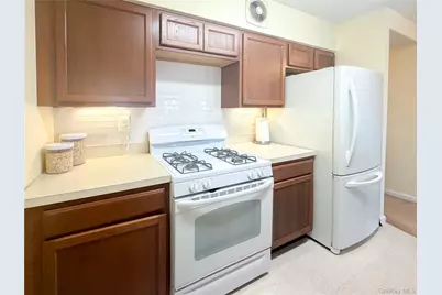 6106 Beach Front Road #73, Arverne, NY 11692 - Photo 11