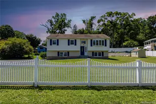 3709 Foothill St, Mohegan Lake, NY 10547 - Photo 35