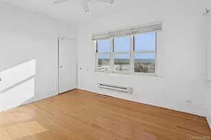 23 Troy Ave, Long Beach, NY 11561 - Photo 7
