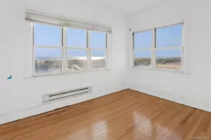 23 Troy Ave, Long Beach, NY 11561 - Photo 3