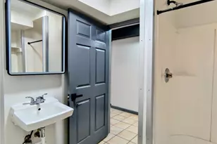 219 Mill St, Poughkeepsie, NY 12601 - Photo 13