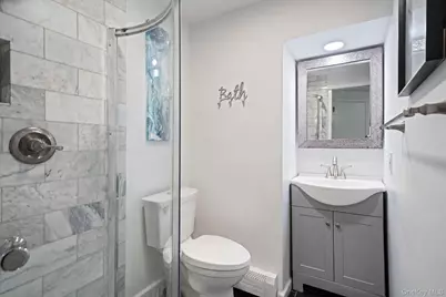52 Albermarle Avenue, Huntington Station, NY 11746 - Photo 31