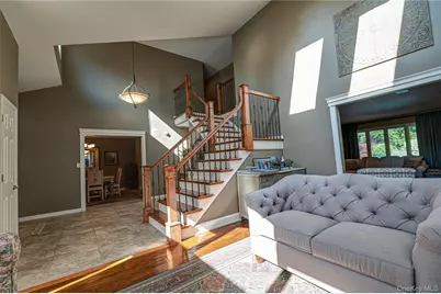 9 Crick Holly Lane, East Islip, NY 11730 - Photo 5