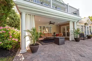 9 Crick Holly Ln, East Islip, NY 11730 - Photo 31