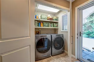 9 Crick Holly Ln, East Islip, NY 11730 - Photo 19