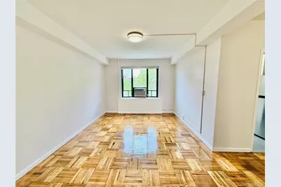 1680 Metropolitan #6D, Bronx, NY 10462 - Photo 3