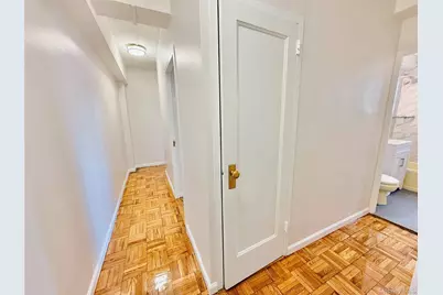 1680 Metropolitan #6D, Bronx, NY 10462 - Photo 7