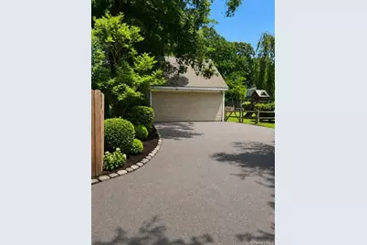 341 Woodland Drive, Brightwaters, NY 11718 - Photo 23
