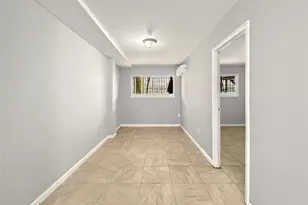 806 E 227th St, Bronx, NY 10466 - Photo 33