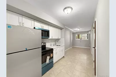 806 E 227th Street, Bronx, NY 10466 - Photo 31