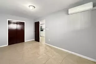 806 E 227th St, Bronx, NY 10466 - Photo 29