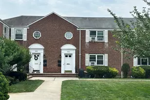 260-40 Langston Ave, Glen Oaks, NY 11004 - Photo 1