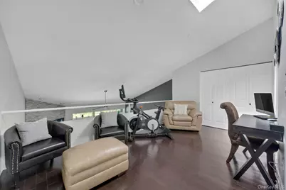 66 Waterside Close, Eastchester, NY 10709 - Photo 19