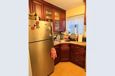 226-01 Hillside Avenue #52, Queens Village, NY 11427 - Photo 9