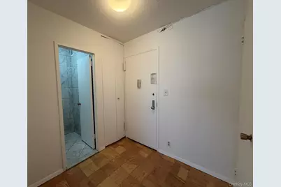 400 E 54th Street #6B, New York, NY 10022 - Photo 9