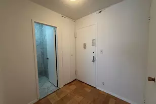 400 E 54th St, New York, NY 10022 - Photo 9