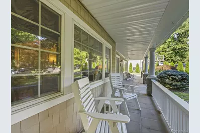 30 Woodland Road, Roslyn, NY 11576 - Photo 3