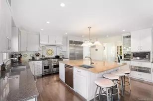 275 Main St, Westhampton Beach, NY 11978 - Photo 23