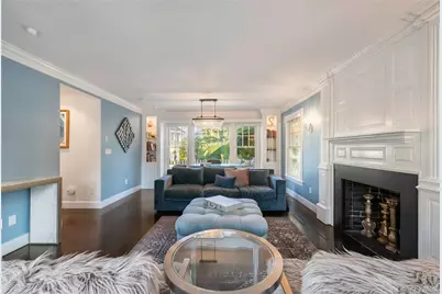 275 Main Street, Westhampton Beach, NY 11978 - Photo 13
