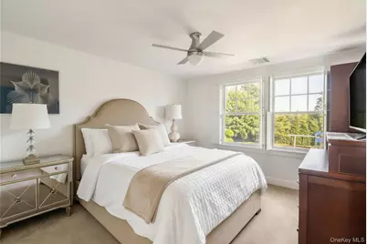 275 Main Street, Westhampton Beach, NY 11978 - Photo 29