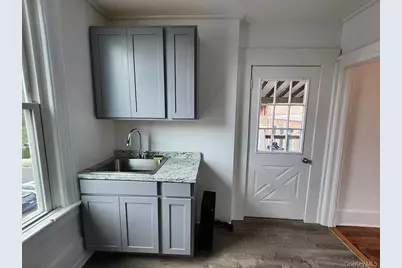 457 Main St #Apt 4, Beacon, NY 12508 - Photo 5