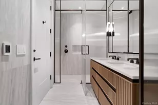 515 W 18th St, New York, NY 10011 - Photo 13