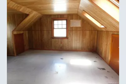 20 Farm Lane, Hyde Park, NY 12538 - Photo 9
