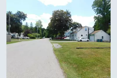 20 Farm Lane, Hyde Park, NY 12538 - Photo 15
