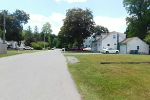 20 Farm Ln, Hyde Park, NY 12538 - Photo 15