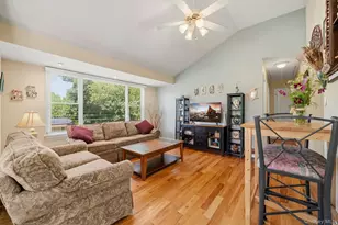 2 Rosemont Rd, Monroe, NY 10950 - Photo 5