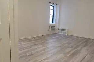 152 E 35th St, New York, NY 10016 - Photo 5