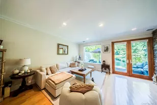 56 Leeward Ct, Port Jefferson, NY 11777 - Photo 11