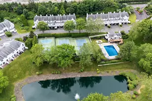 56 Leeward Ct, Port Jefferson, NY 11777 - Photo 33