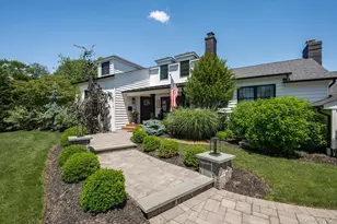 131 Fairview Rd, Massapequa, NY 11758 - Photo 3